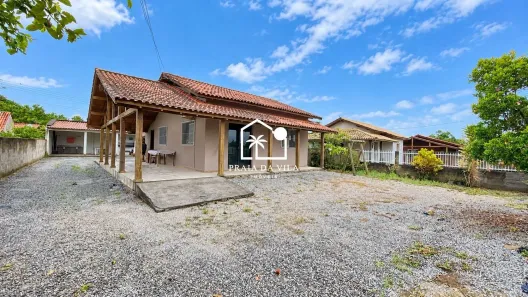 Casa com 3 Quartos à venda, 190m² no Arroio Rosa, Imbituba