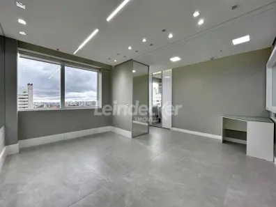 Sala Comercial para alugar, 34m² no Mont Serrat, Porto Alegre