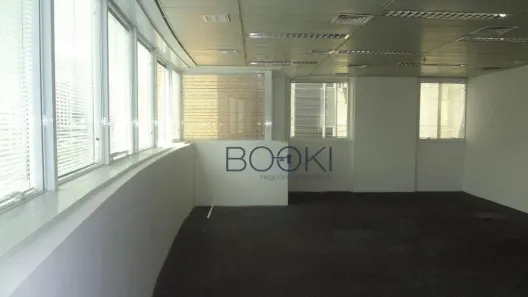 Sala Comercial para alugar, 200m² no Vila Olímpia, São Paulo