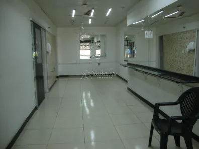 Imóvel Comercial com 1 Quarto para alugar, 140m² no Jardim do Lago, Campinas