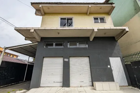 Casa com 2 Quartos para alugar, 150m² no Cidade Industrial, Curitiba