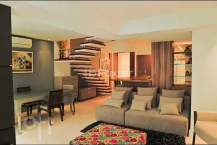 Apartamento com 2 Quartos à venda, 156m² no Centro, Florianópolis