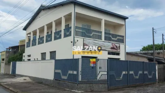 Sobrado com 2 Quartos à venda, 222m² no Vila Areao, Taubaté