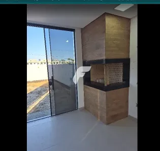 Casa com 3 Quartos à venda, 161m² no Sertão do Maruim, São José