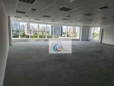 Sala Comercial para alugar, 220m² no Cidade Monções, São Paulo