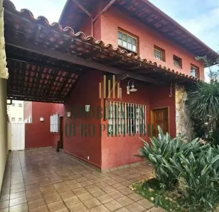 Casa com 3 Quartos à venda, 211m² no Castelo, Belo Horizonte