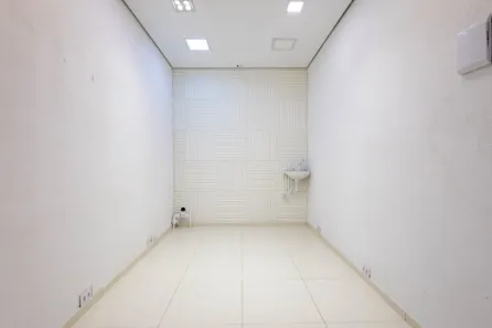 Ponto Comercial para alugar, 7m² no Água Branca, São Paulo