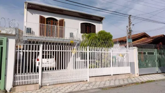 Sobrado com 3 Quartos à venda, 225m² no Jardim Neusa Maria, Taubaté