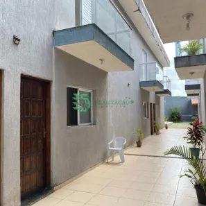 Casa de Condomínio com 2 Quartos à venda, 80m² no vera cruz, Mongaguá