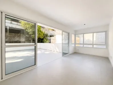 Apartamento com 2 Quartos para alugar, 116m² no Mont Serrat, Porto Alegre