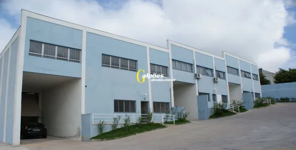 Galpão/Depósito/Armazém para alugar, 550m² no Chácaras Marco, Barueri