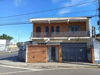 Sobrado com 3 Quartos à venda, 135m² no Vila Barão, Sorocaba