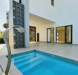 Casa de Condomínio com 4 Quartos à venda, 250m² no Barra, Balneário Camboriú