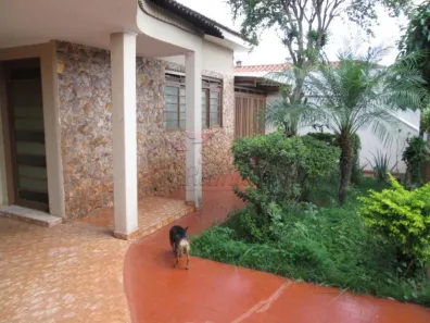 Casa com 3 Quartos à venda, 158m² no Vila Tibério, Ribeirão Preto