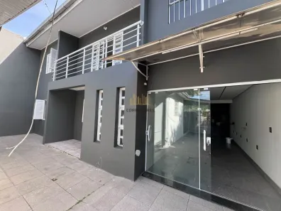 Sobrado com 4 Quartos para alugar, 120m² no Niterói, Canoas