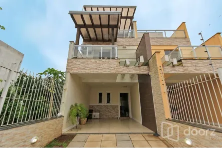 Casa com 3 Quartos à venda, 166m² no Guarujá, Porto Alegre