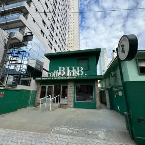 com 6 Quartos para alugar, 324m² no Aparecida, Santos