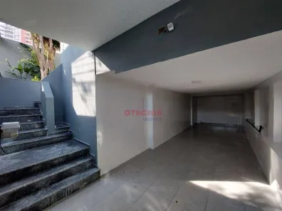 Sobrado com 3 Quartos à venda, 200m² no Vila Alice, Santo André