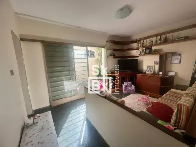 Casa com 3 Quartos à venda, 200m² no Presidente Roosevelt, Uberlândia
