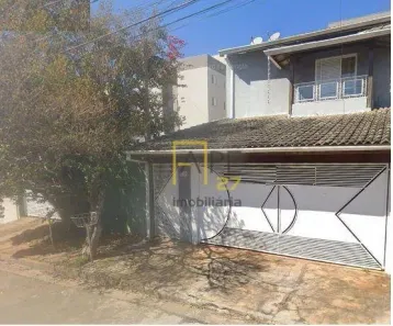 Sobrado com 3 Quartos à venda, 220m² no Nova Cerejeira, Atibaia