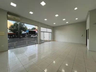 Imóvel Comercial com 1 Quarto para alugar, 200m² no Centro, Londrina
