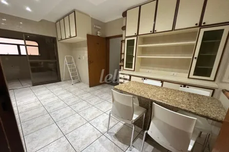 Apartamento com 6 Quartos para alugar, 157m² no Indianópolis, São Paulo