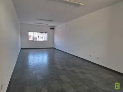 Sala Comercial para alugar, 73m² no Vila Gilda, Santo André