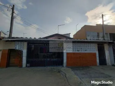 Casa com 6 Quartos à venda, 200m² no Jardim Satélite, São José dos Campos