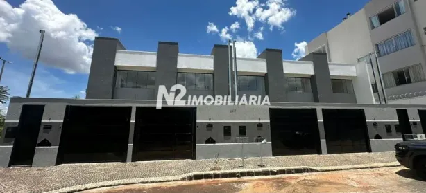 Casa com 2 Quartos à venda, 77m² no Novo Mundo, Uberlândia