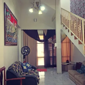 Sobrado com 4 Quartos à venda, 180m² no Jardim Álvaro Britto, Olímpia
