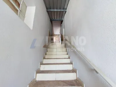 Sobrado com 4 Quartos para alugar, 190m² no Vila Prado, São Carlos