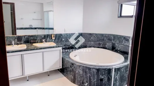 Apartamento com 5 Quartos à venda, 256m² no Santa Rosa, Cuiabá