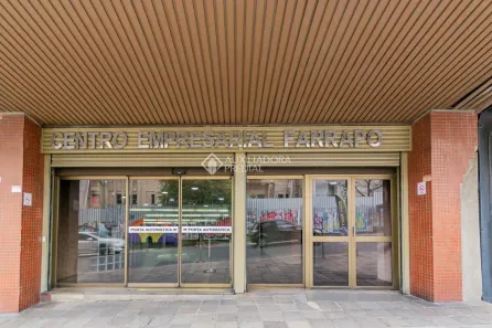 Sala Comercial para alugar, 381m² no Floresta, Porto Alegre