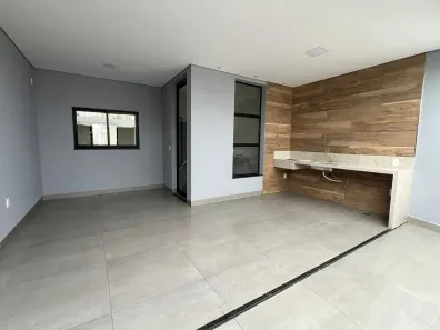 Casa com 3 Quartos à venda, 110m² no Novo Mundo, Uberlândia