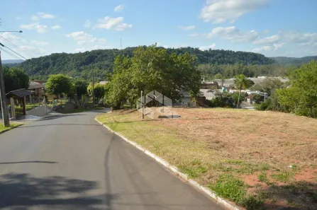 Lote/Terreno à venda, 343m² no Centro, Lindolfo Collor