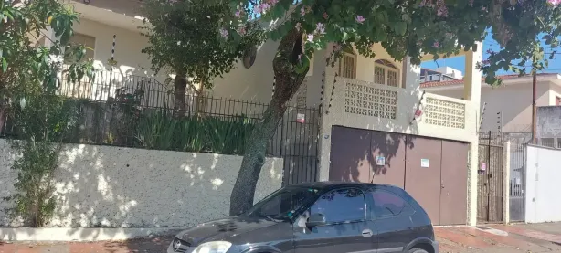 Imóvel Comercial com 8 Quartos para alugar, 203m² no Jardim Taboão, São Paulo
