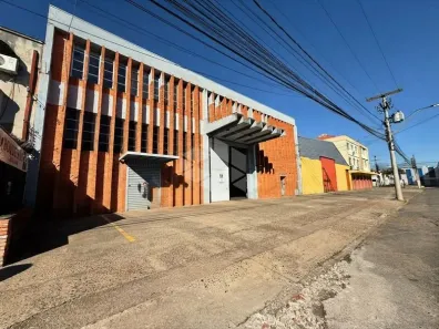 Galpão/Depósito/Armazém para alugar, 815m² no Navegantes, Porto Alegre