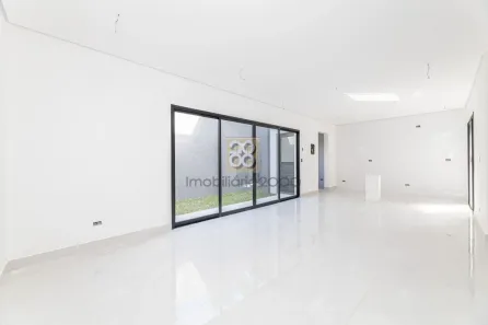 Sobrado com 3 Quartos à venda, 142m² no Santa Felicidade, Curitiba