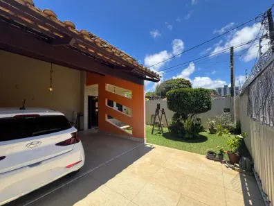 Casa com 3 Quartos à venda, 157m² no Lagoa Nova, Natal