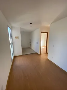 Apartamento com 2 Quartos para alugar, 41m² no Pajuçara, Maracanaú
