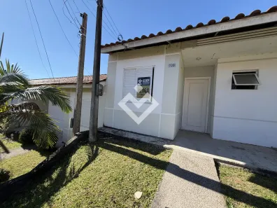 Casa com 2 Quartos para alugar, 44m² no Nossa Senhora de Lourdes, Santa Maria