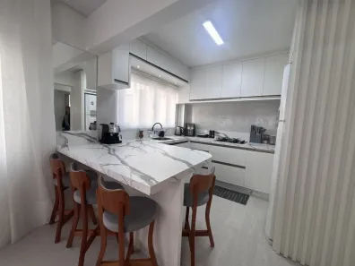 Apartamento com 2 Quartos à venda, 70m² no Centro, Itapema