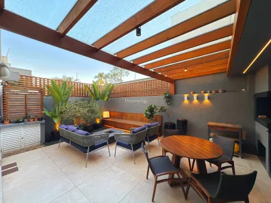Casa com 3 Quartos à venda, 280m² no Jardim Isabel, Porto Alegre
