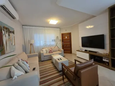Sobrado com 3 Quartos à venda, 150m² no Jardim Satélite, São José dos Campos