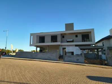 Sobrado com 3 Quartos à venda, 176m² no Rio Tavares, Florianópolis