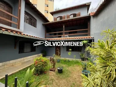 Casa com 9 Quartos à venda, 368m² no Colégio Batista, Belo Horizonte