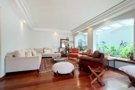 Sobrado com 4 Quartos à venda, 406m² no Pacaembu, São Paulo