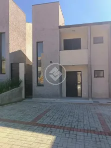 Casa de Condomínio com 2 Quartos para alugar, 82m² no Vila Omízollo, Louveira