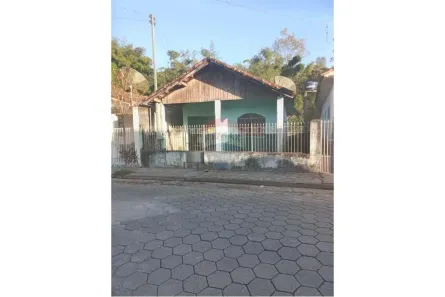 Casa com 2 Quartos à venda, 3000m² no Virginia, Virgínia
