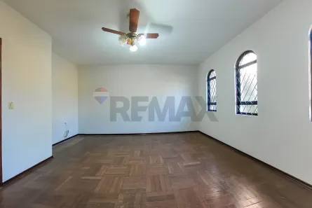 Casa com 4 Quartos à venda, 178m² no Jardim Santa Marta, Araras
